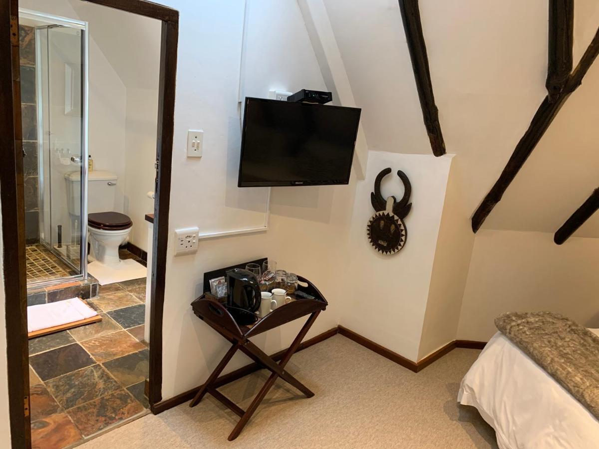 Ikhaya Safari Lodge ケープタウン エクステリア 写真